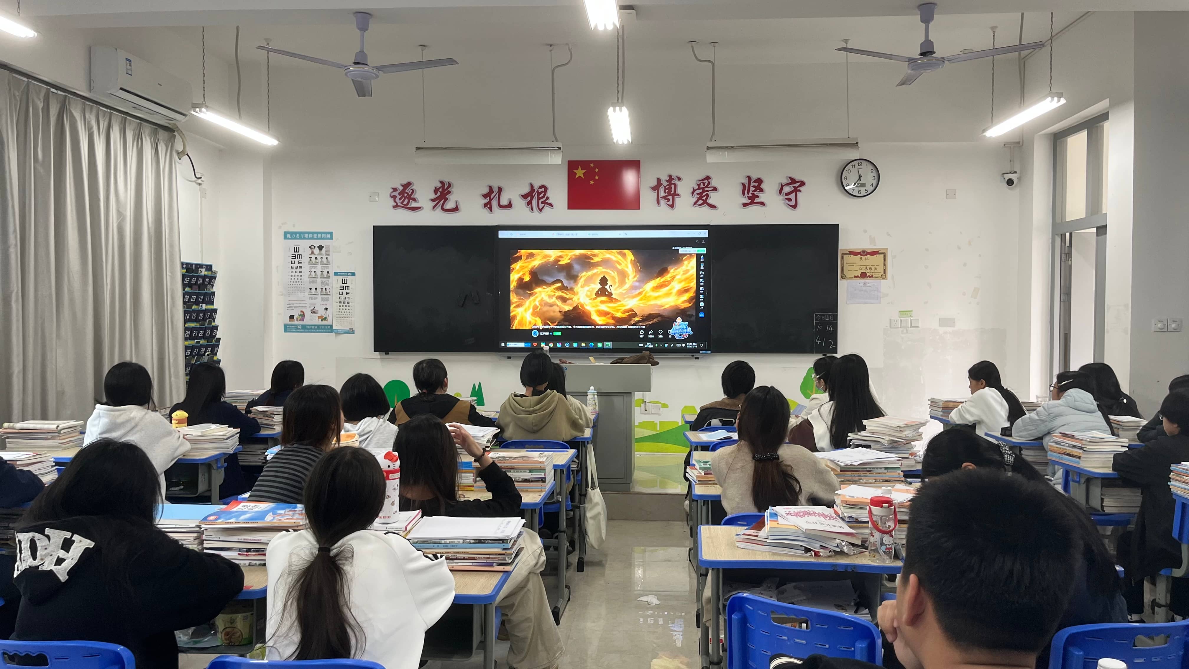 1774316343259020512.jpg 消防安全公开课 (12).jpg